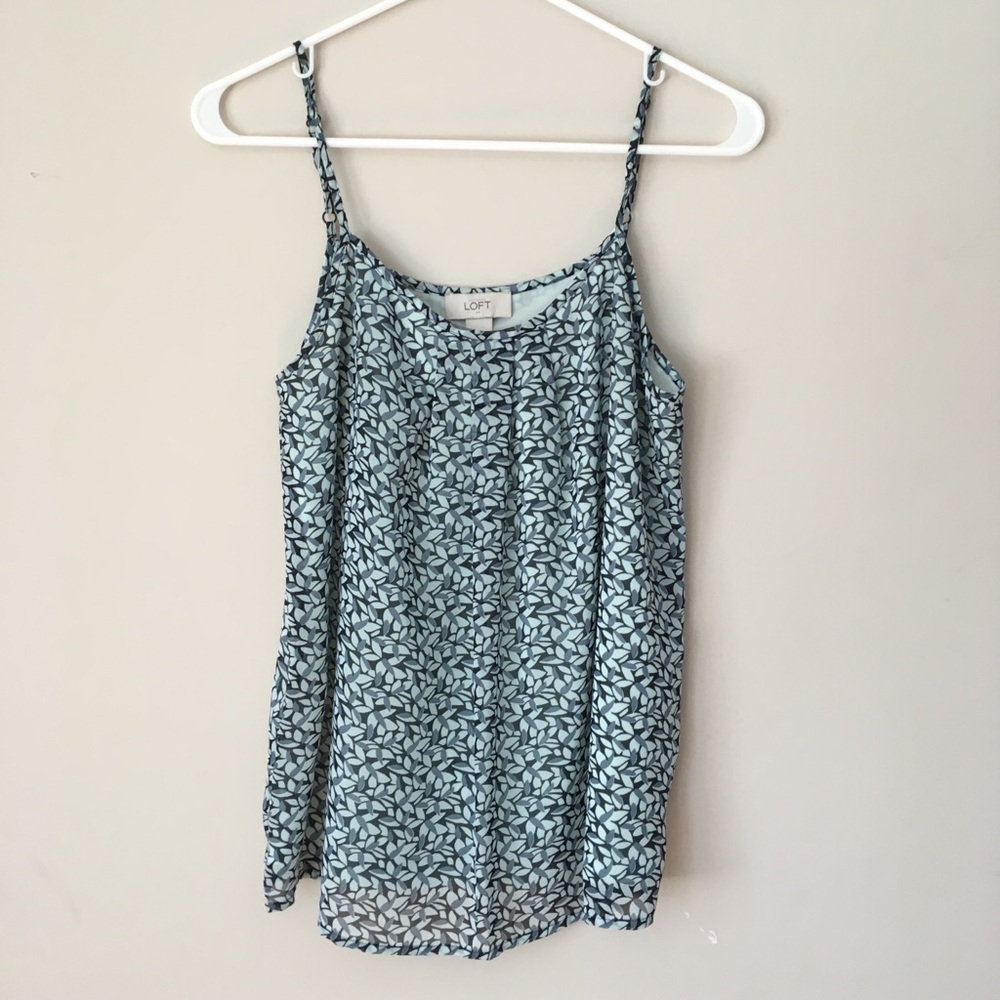 Cute teal sleeveless blouse